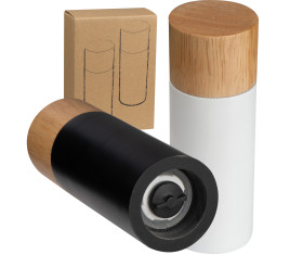 Salt and pepper mill